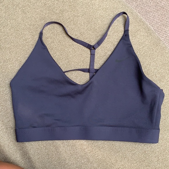 Nike Sports Bra - NEVER WORN - Picture 1 of 4